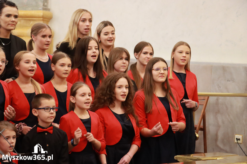 Fotorelacja z Jasnej Góry I: Festiwal Pieśni Maryjnej Częstochowa - Koziegłowy