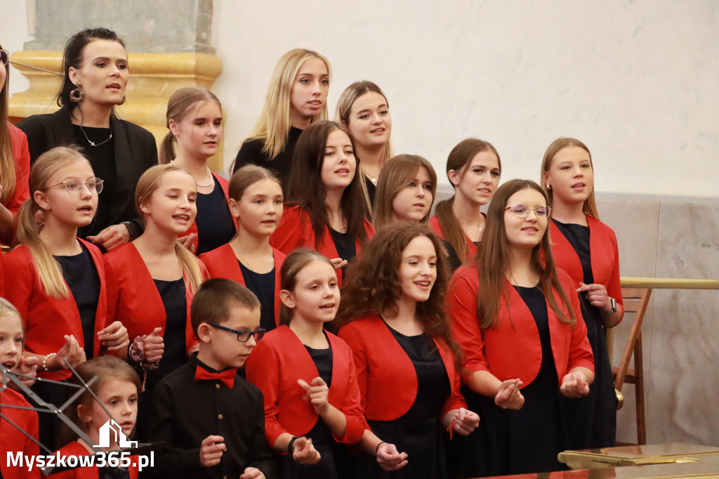 Fotorelacja z Jasnej Góry I: Festiwal Pieśni Maryjnej Częstochowa - Koziegłowy