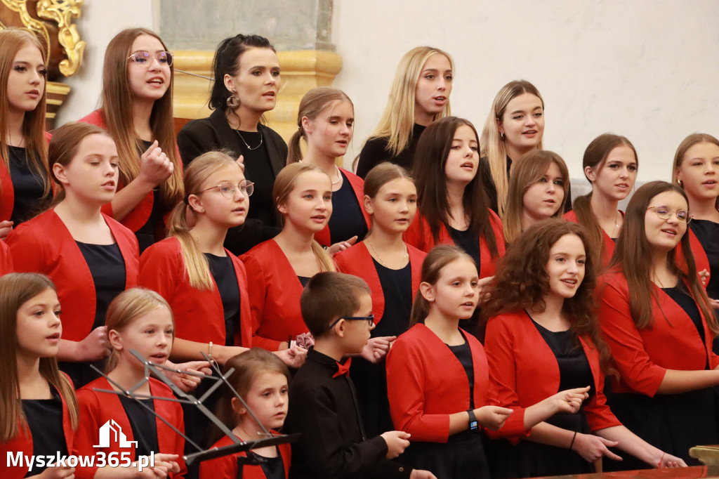 Fotorelacja z Jasnej Góry I: Festiwal Pieśni Maryjnej Częstochowa - Koziegłowy