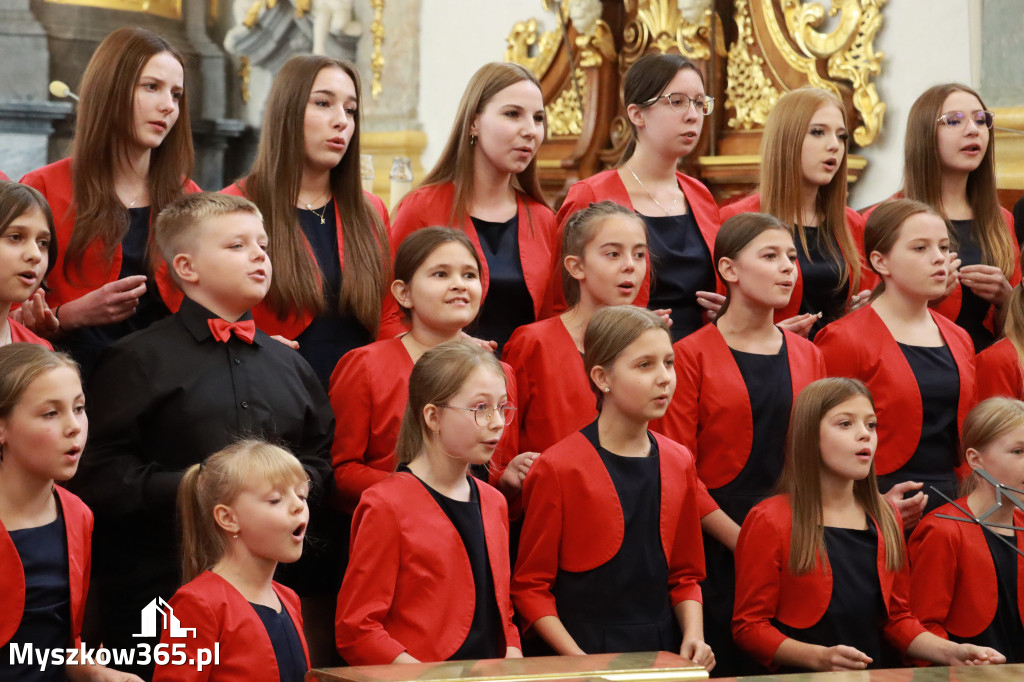 Fotorelacja z Jasnej Góry I: Festiwal Pieśni Maryjnej Częstochowa - Koziegłowy