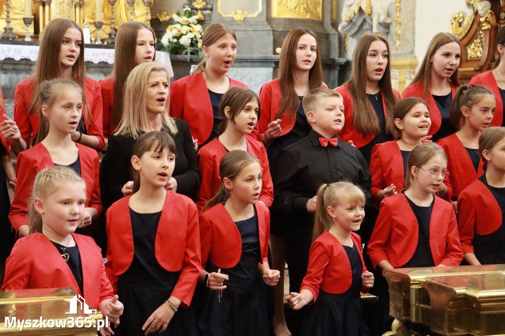 Fotorelacja z Jasnej Góry I: Festiwal Pieśni Maryjnej Częstochowa - Koziegłowy