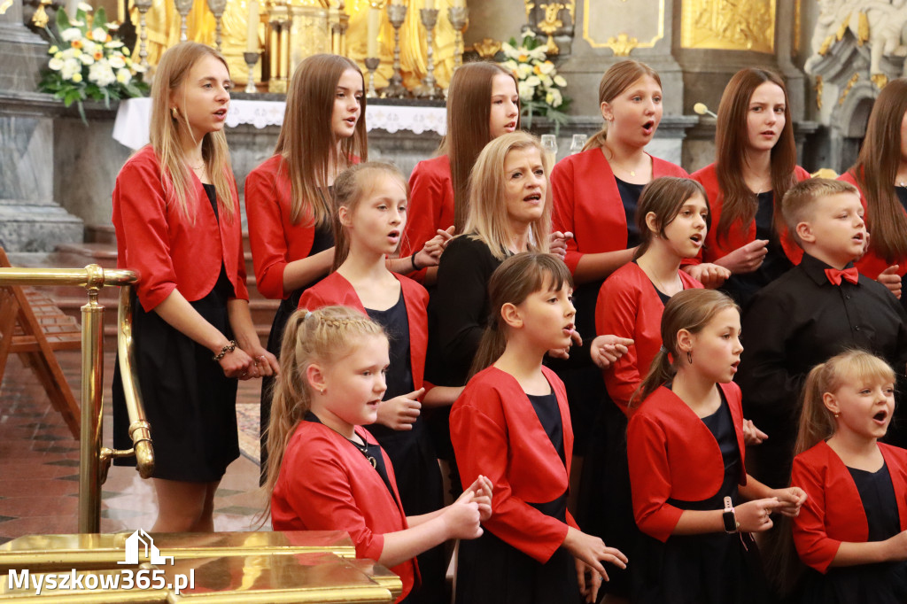 Fotorelacja z Jasnej Góry I: Festiwal Pieśni Maryjnej Częstochowa - Koziegłowy