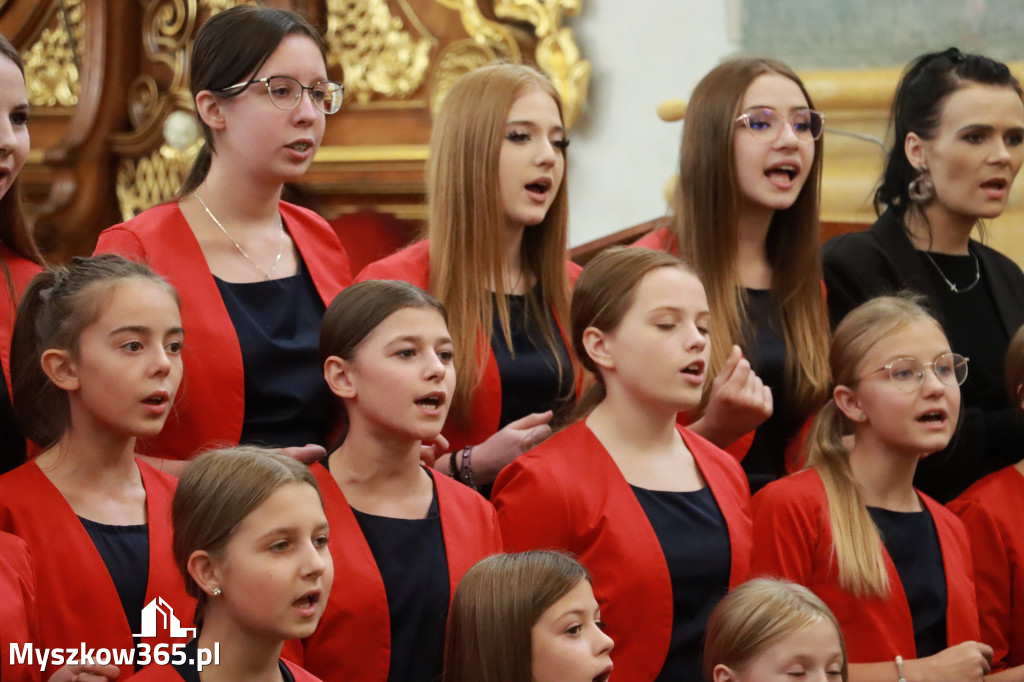 Fotorelacja z Jasnej Góry I: Festiwal Pieśni Maryjnej Częstochowa - Koziegłowy