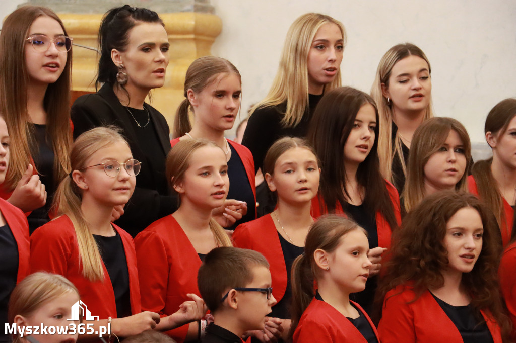 Fotorelacja z Jasnej Góry I: Festiwal Pieśni Maryjnej Częstochowa - Koziegłowy