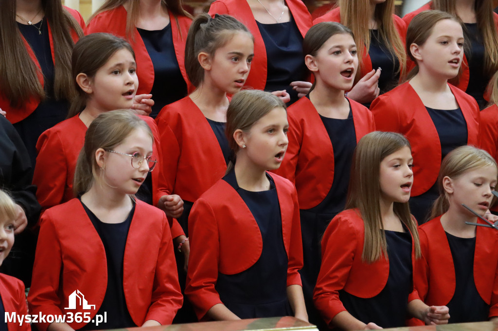 Fotorelacja z Jasnej Góry I: Festiwal Pieśni Maryjnej Częstochowa - Koziegłowy