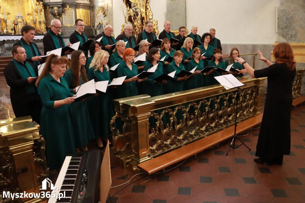 Fotorelacja z Jasnej Góry I: Festiwal Pieśni Maryjnej Częstochowa - Koziegłowy