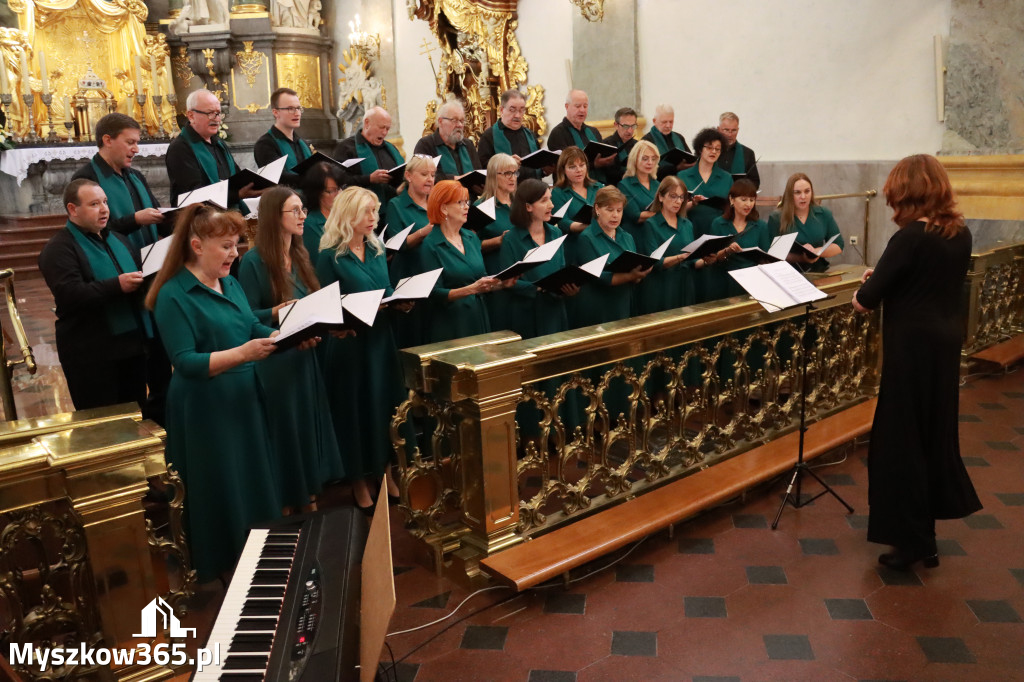 Fotorelacja z Jasnej Góry I: Festiwal Pieśni Maryjnej Częstochowa - Koziegłowy