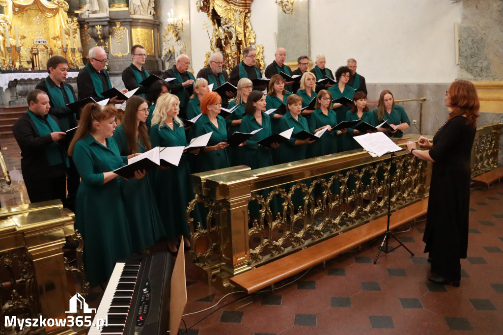 Fotorelacja z Jasnej Góry I: Festiwal Pieśni Maryjnej Częstochowa - Koziegłowy