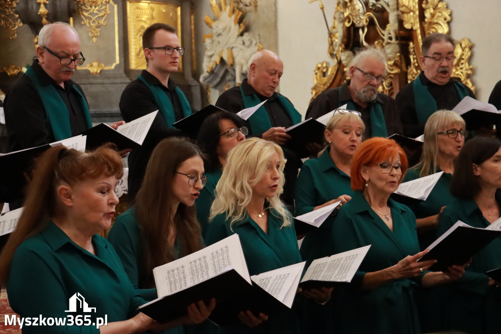 Fotorelacja z Jasnej Góry I: Festiwal Pieśni Maryjnej Częstochowa - Koziegłowy