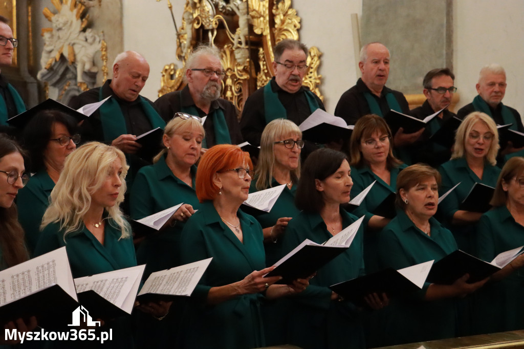 Fotorelacja z Jasnej Góry I: Festiwal Pieśni Maryjnej Częstochowa - Koziegłowy