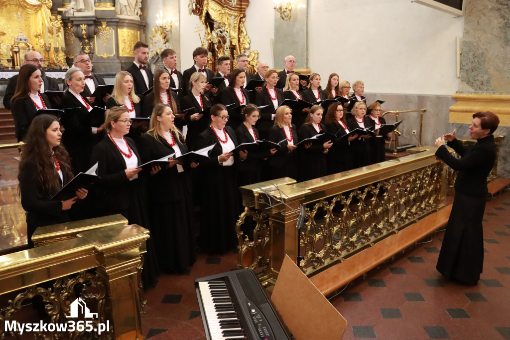 Fotorelacja z Jasnej Góry I: Festiwal Pieśni Maryjnej Częstochowa - Koziegłowy