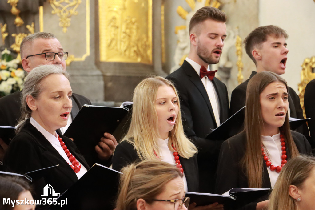 Fotorelacja z Jasnej Góry I: Festiwal Pieśni Maryjnej Częstochowa - Koziegłowy