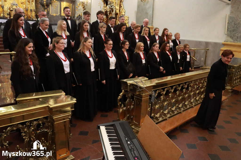 Fotorelacja z Jasnej Góry I: Festiwal Pieśni Maryjnej Częstochowa - Koziegłowy