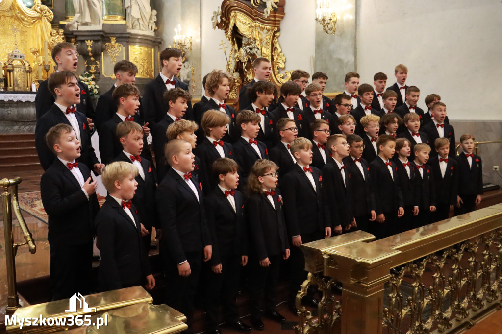 Fotorelacja z Jasnej Góry II: Festiwal Pieśni Maryjnej Częstochowa - Koziegłowy