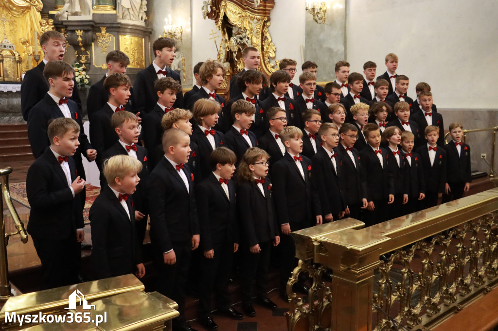 Fotorelacja z Jasnej Góry II: Festiwal Pieśni Maryjnej Częstochowa - Koziegłowy