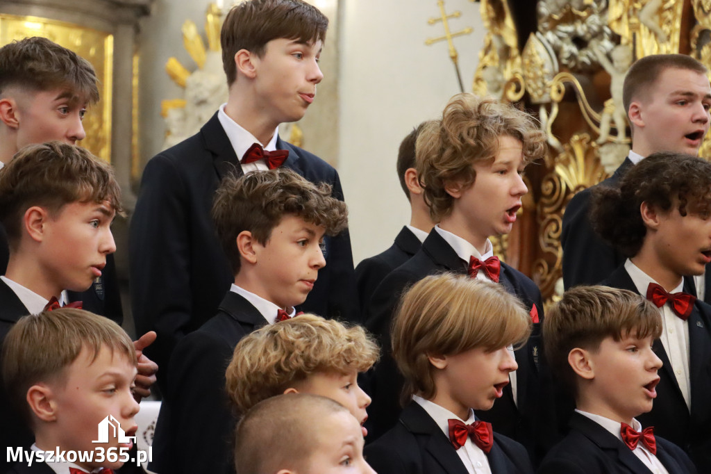 Fotorelacja z Jasnej Góry II: Festiwal Pieśni Maryjnej Częstochowa - Koziegłowy