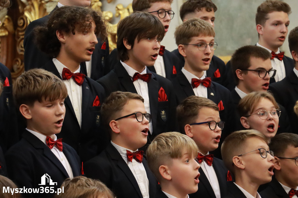 Fotorelacja z Jasnej Góry II: Festiwal Pieśni Maryjnej Częstochowa - Koziegłowy