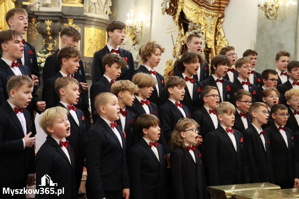 Fotorelacja z Jasnej Góry II: Festiwal Pieśni Maryjnej Częstochowa - Koziegłowy