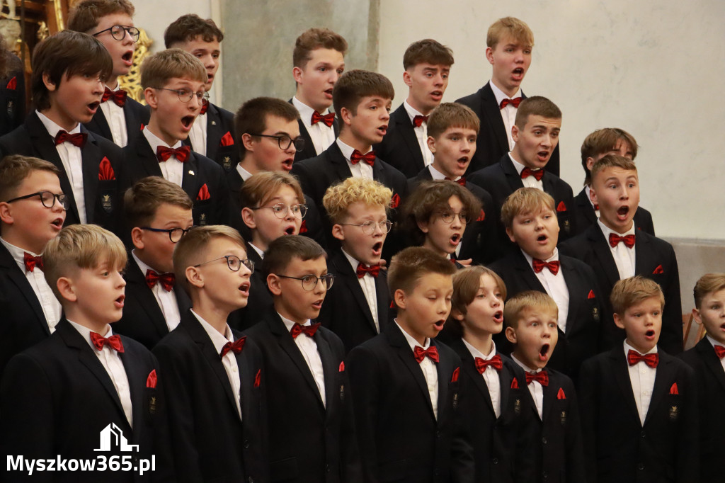 Fotorelacja z Jasnej Góry II: Festiwal Pieśni Maryjnej Częstochowa - Koziegłowy