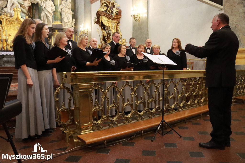 Fotorelacja z Jasnej Góry II: Festiwal Pieśni Maryjnej Częstochowa - Koziegłowy