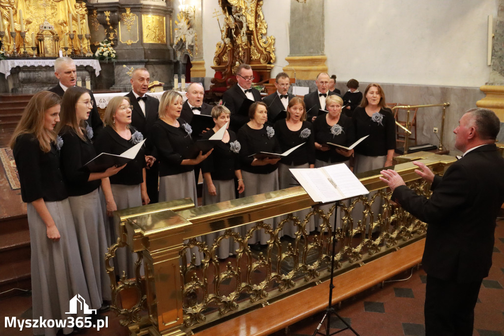 Fotorelacja z Jasnej Góry II: Festiwal Pieśni Maryjnej Częstochowa - Koziegłowy