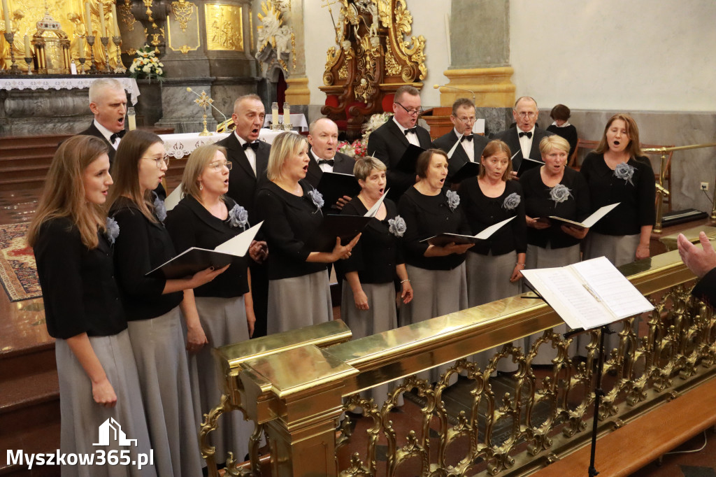 Fotorelacja z Jasnej Góry II: Festiwal Pieśni Maryjnej Częstochowa - Koziegłowy