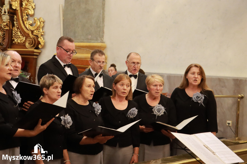 Fotorelacja z Jasnej Góry II: Festiwal Pieśni Maryjnej Częstochowa - Koziegłowy