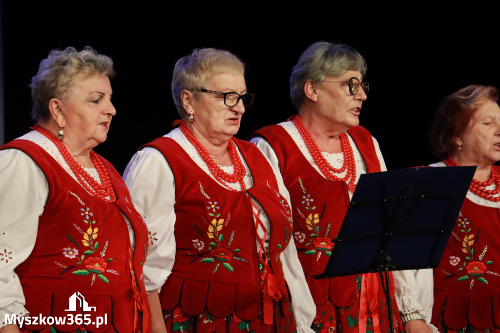 Fotorelacje: Jubileusz 40-lecia Zespołu Śpiewaczego Nowowsianki