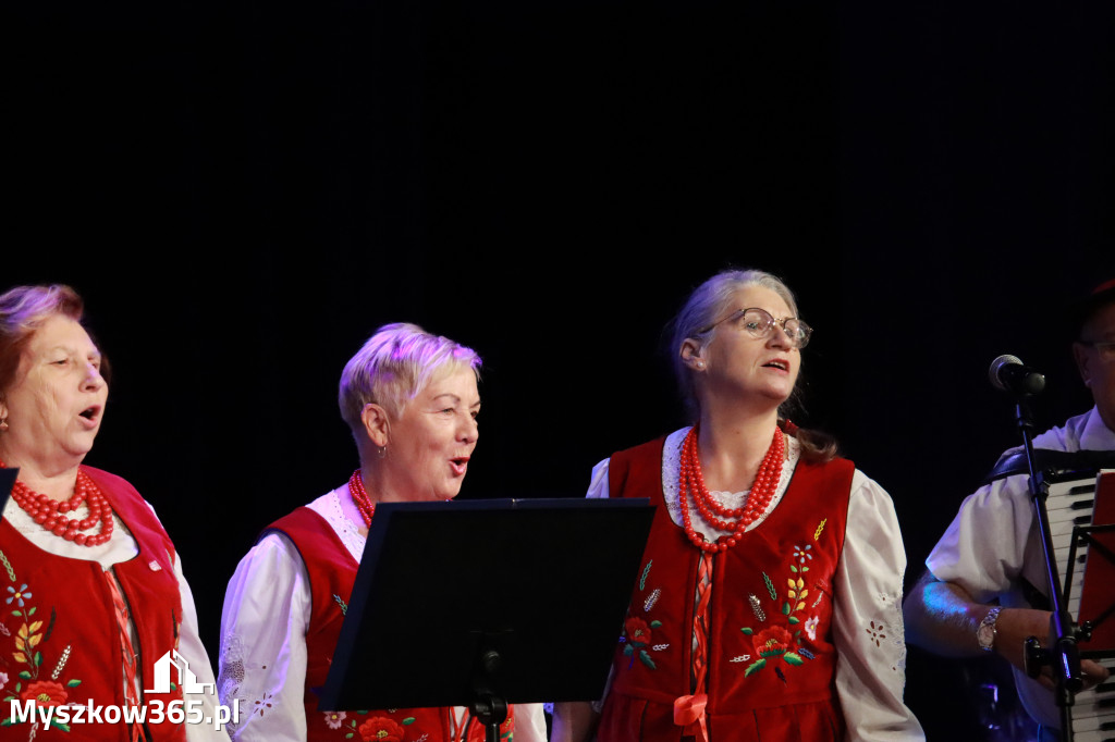 Fotorelacje: Jubileusz 40-lecia Zespołu Śpiewaczego Nowowsianki