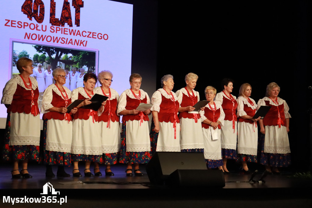 Fotorelacje: Jubileusz 40-lecia Zespołu Śpiewaczego Nowowsianki
