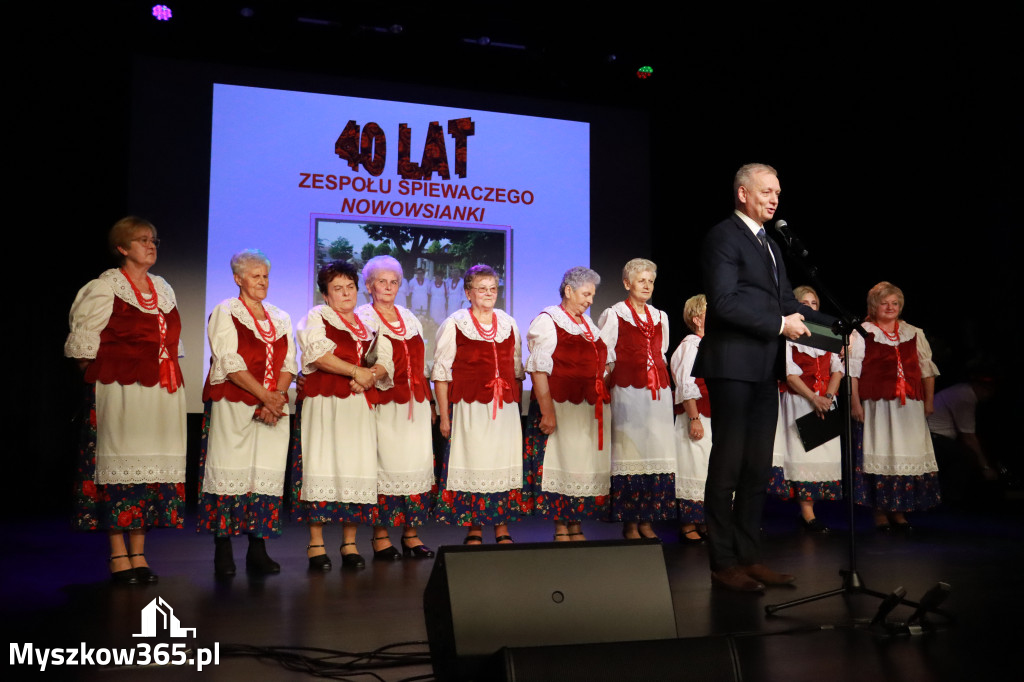 Fotorelacje: Jubileusz 40-lecia Zespołu Śpiewaczego Nowowsianki