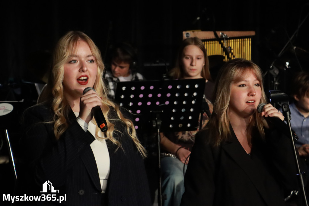 Fotorelacja I: Jubileusz 15-lecia: Mała Akademia Gitary w Myszkowie.