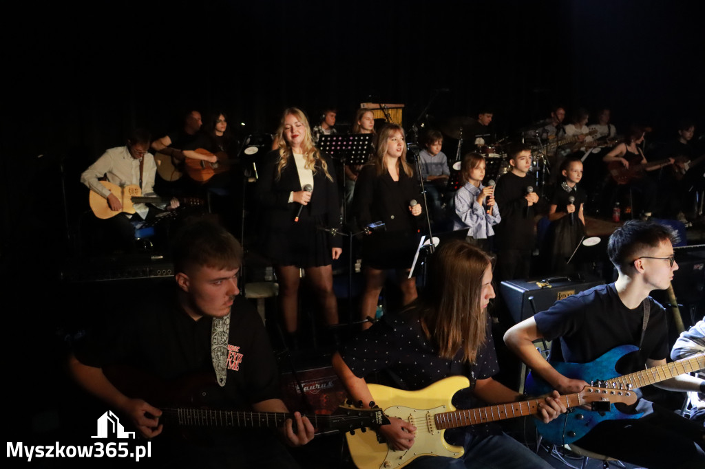 Fotorelacja I: Jubileusz 15-lecia: Mała Akademia Gitary w Myszkowie.