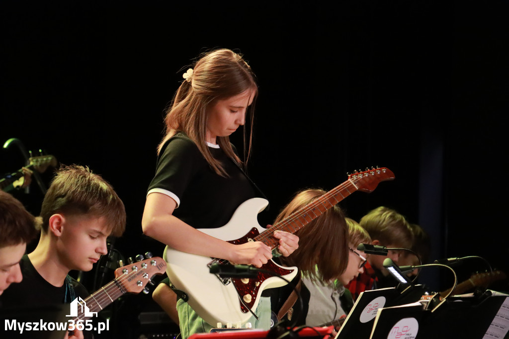 Fotorelacja I: Jubileusz 15-lecia: Mała Akademia Gitary w Myszkowie.