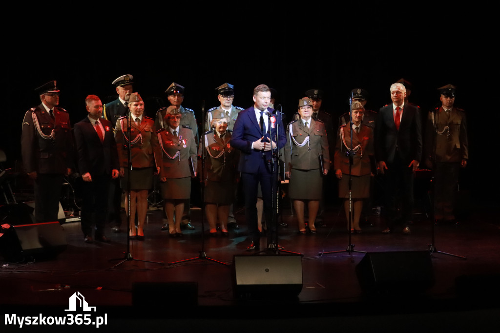 Fotorelacja: Koncert Galowy Festiwalu Pieśni Patriotycznej w Myszkowie