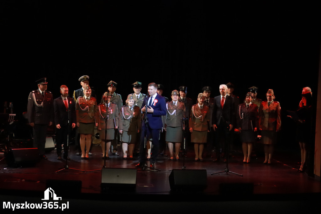 Fotorelacja: Koncert Galowy Festiwalu Pieśni Patriotycznej w Myszkowie