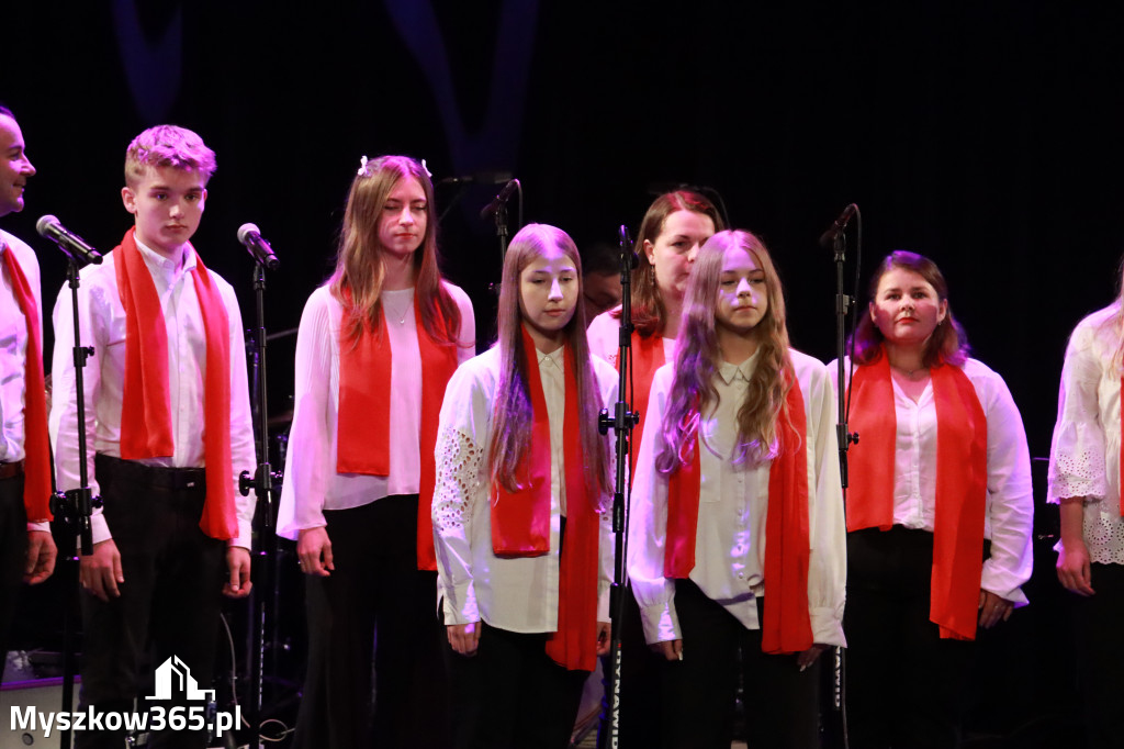 Fotorelacja: Koncert Galowy Festiwalu Pieśni Patriotycznej w Myszkowie