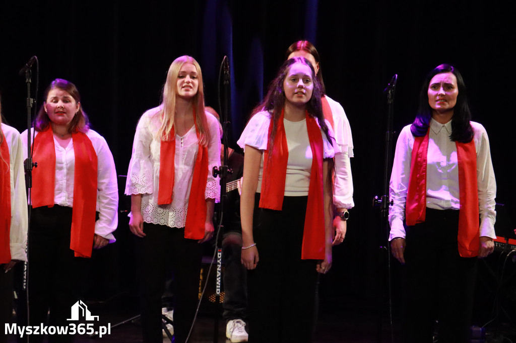 Fotorelacja: Koncert Galowy Festiwalu Pieśni Patriotycznej w Myszkowie