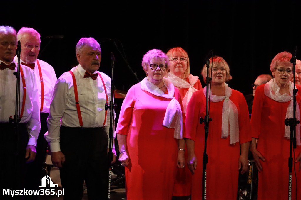 Fotorelacja: Koncert Galowy Festiwalu Pieśni Patriotycznej w Myszkowie