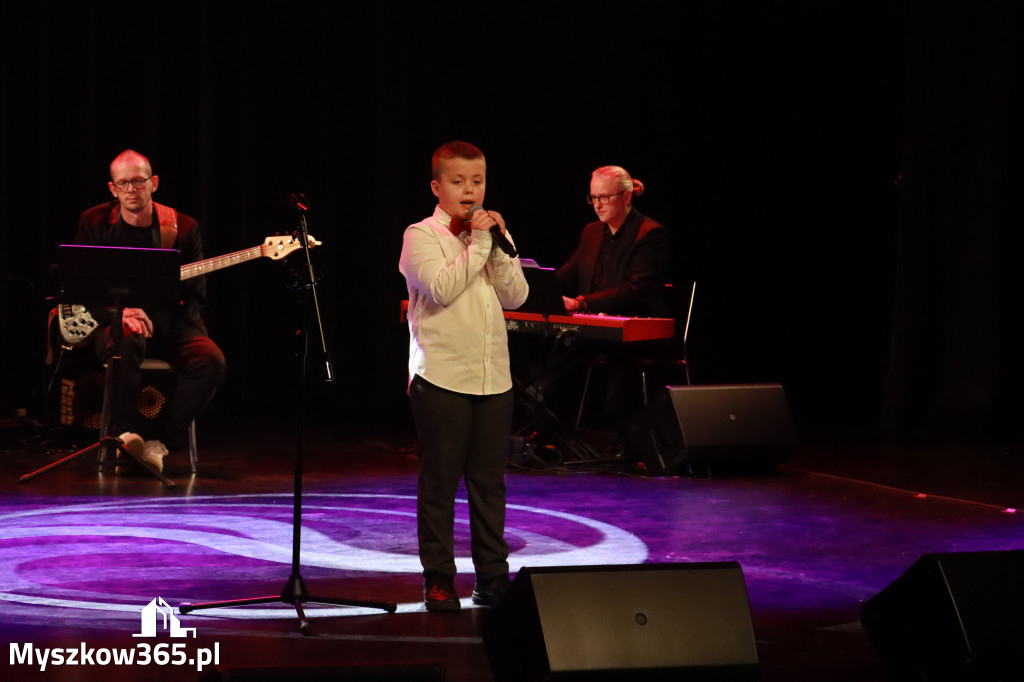 Fotorelacja: Koncert Galowy Festiwalu Pieśni Patriotycznej w Myszkowie