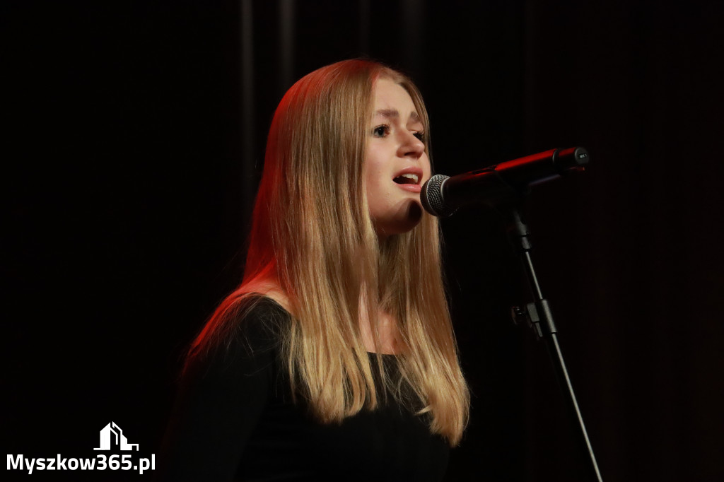 Fotorelacja: Koncert Galowy Festiwalu Pieśni Patriotycznej w Myszkowie