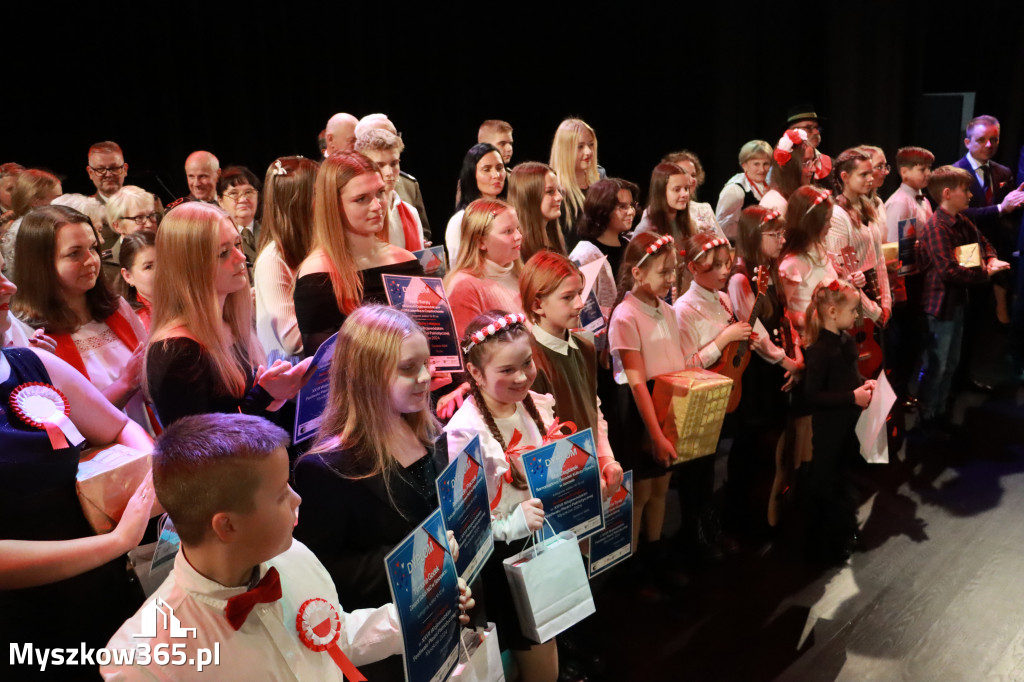 Fotorelacja: Koncert Galowy Festiwalu Pieśni Patriotycznej w Myszkowie