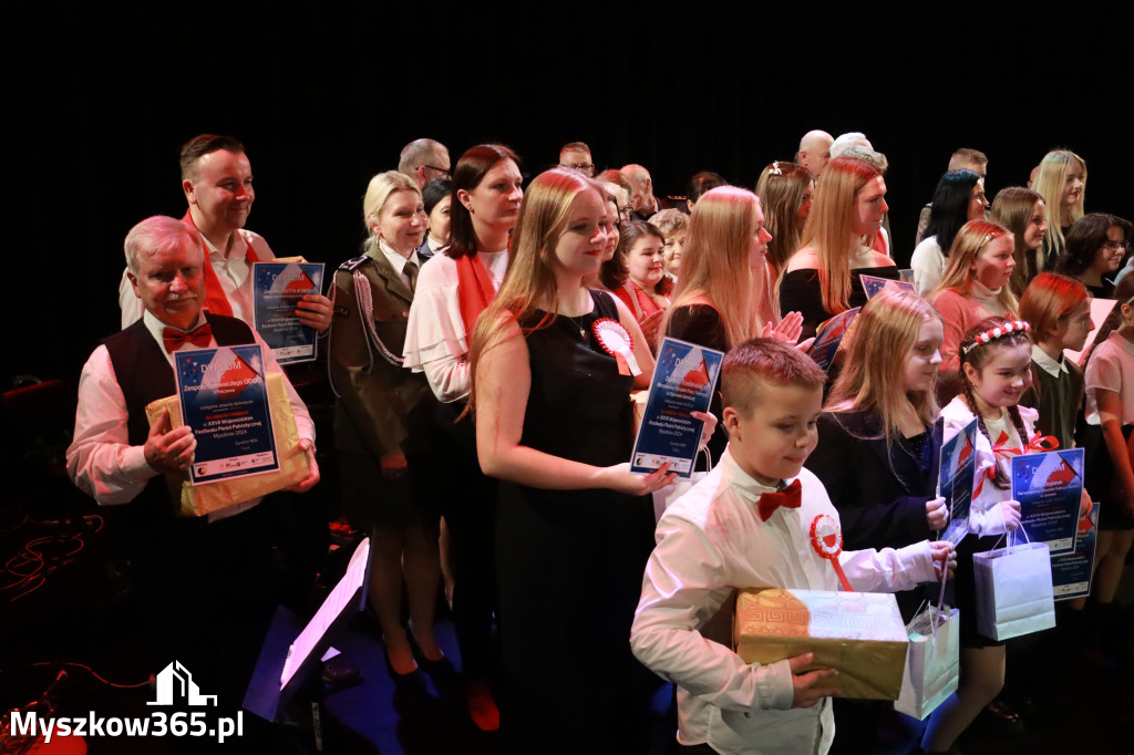 Fotorelacja: Koncert Galowy Festiwalu Pieśni Patriotycznej w Myszkowie