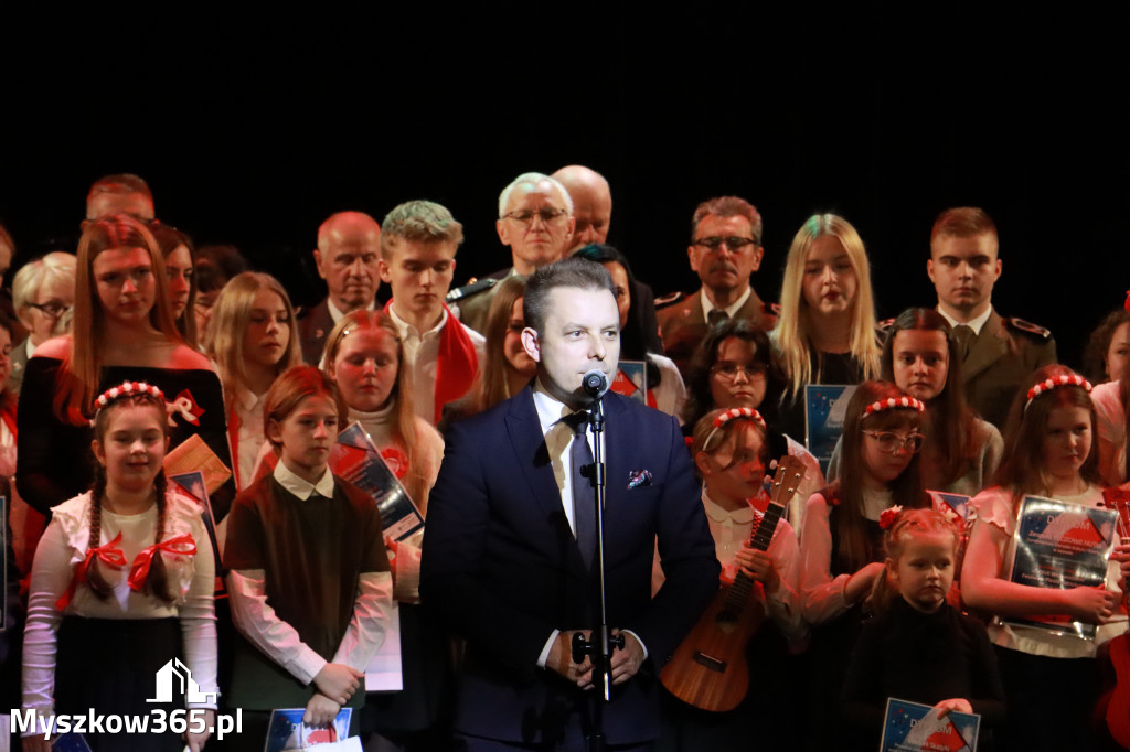 Fotorelacja: Koncert Galowy Festiwalu Pieśni Patriotycznej w Myszkowie