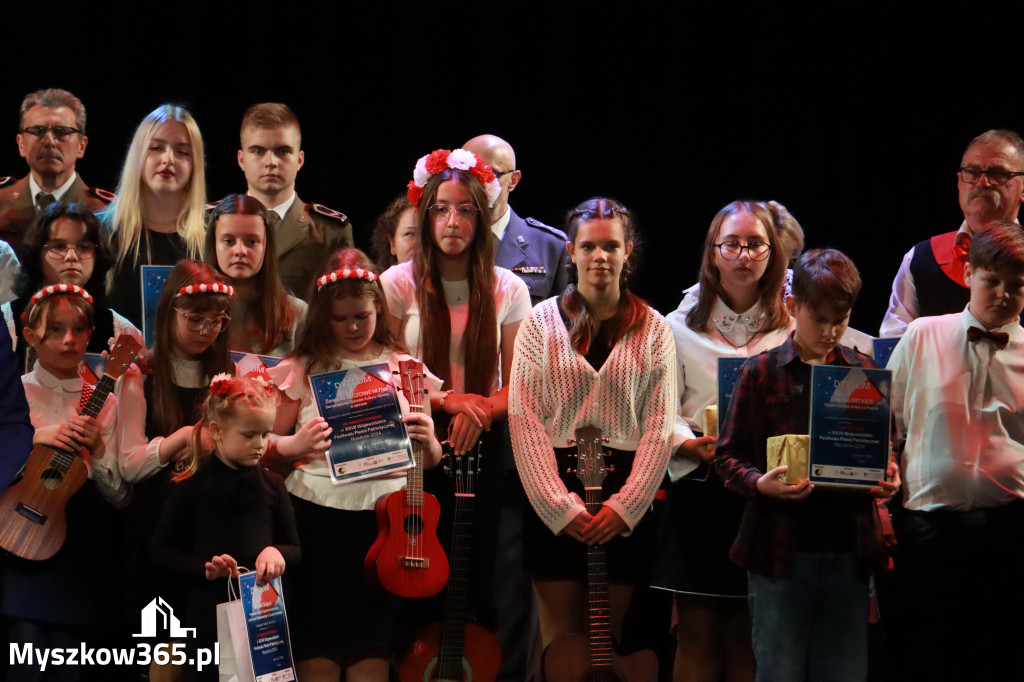 Fotorelacja: Koncert Galowy Festiwalu Pieśni Patriotycznej w Myszkowie