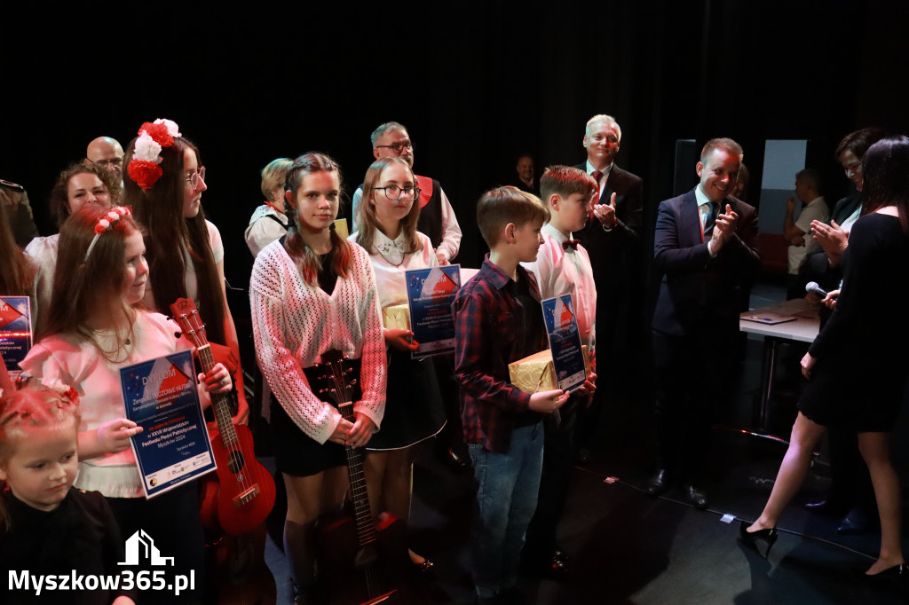 Fotorelacja: Koncert Galowy Festiwalu Pieśni Patriotycznej w Myszkowie