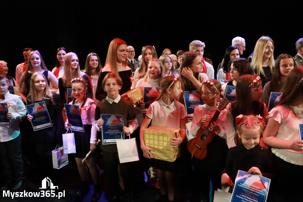 Fotorelacja: Koncert Galowy Festiwalu Pieśni Patriotycznej w Myszkowie