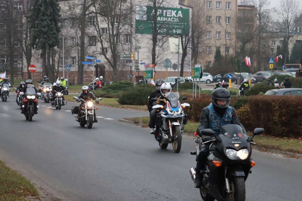 Fotorelacja: Motocyklowa PARADA NIEPODLEGŁOŚCI w Myszkowie