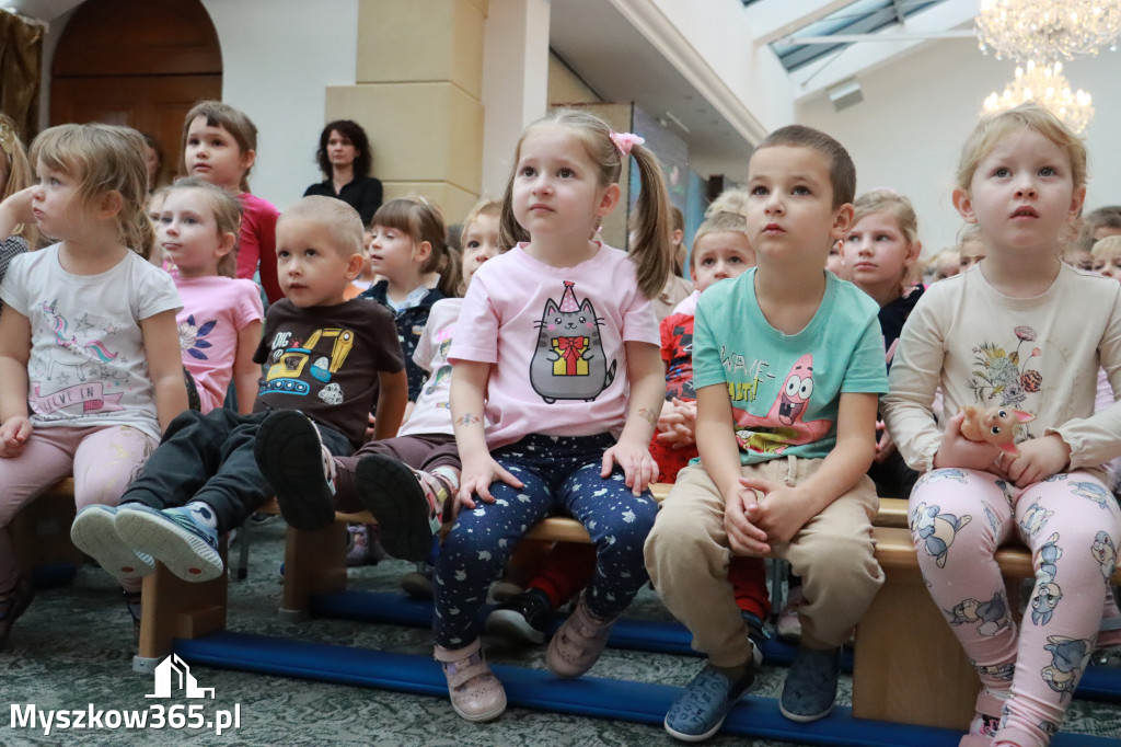 Fotorelacja: Pokaz Kulinarny z Mateuszem Gesslerem w Koziegłowach