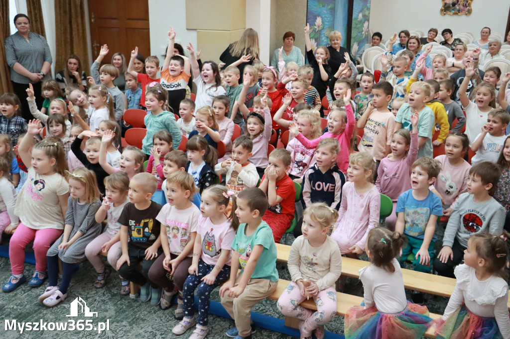 Fotorelacja: Pokaz Kulinarny z Mateuszem Gesslerem w Koziegłowach